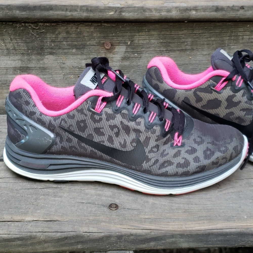 Pink and black leopard Nike Lunarglide+5 shield